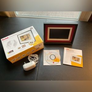 Kodak EasyShare P720 Digital Frame